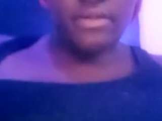 emmakinyi nude in hot sex Live chat
