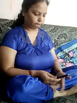 Kavya_kapoor nude live chat in sexy room
