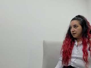 LuCyLaSpIcY nude in hot sex Live chat
