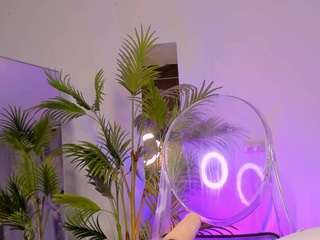 mil-lli nude in hot sex Live chat