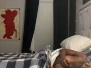 Prettygurlredd nude in hot sex Live chat