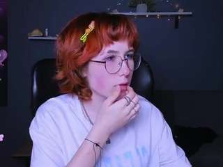rebeka-kisss nude in hot sex Live chat