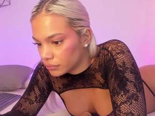 Shelynna, ? nude in hot sex Live chat