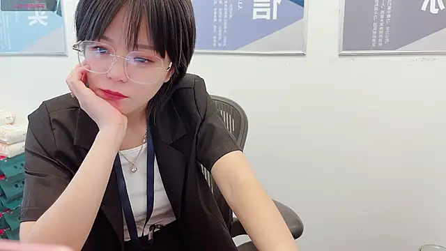 Starry88 nude live chat in sexy room