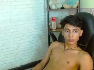AlanFerrer nude in hot sex Live chat