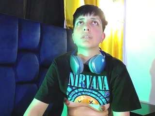 Cr-Russher nude in hot sex Live chat