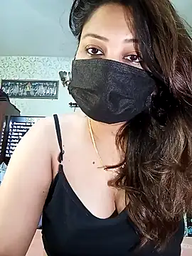 Cute-mona nude live chat in sexy room