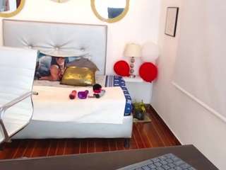 Diosa-divina nude in hot sex Live chat