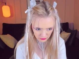 EmilyAir nude in hot sex Live chat