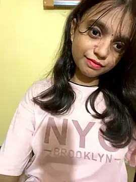 Kittu-13 nude live chat in sexy room