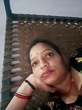 UMAMAHTE nude live chat in sexy room