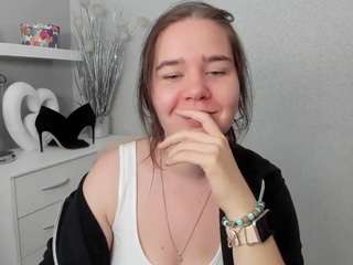 AlisaxKiss nude in hot sex Live chat