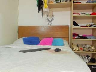 Elaraa00 nude in hot sex Live chat