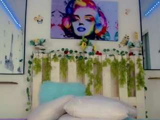 Emma-Michaelss nude in hot sex Live chat