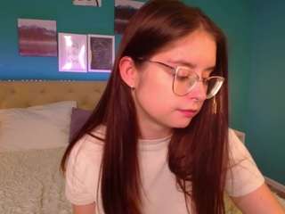 Marta-Bates nude in hot sex Live chat