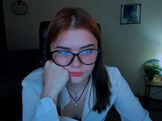 mia-woow nude in hot sex Live chat