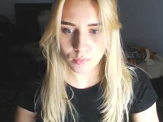 NellyIcee nude in hot sex Live chat