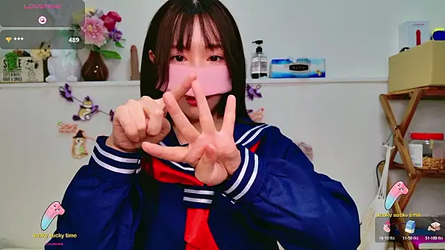 RIRIchan19 nude live chat in sexy room