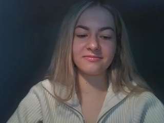 RosieJune nude in hot sex Live chat