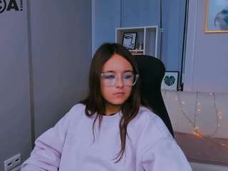 rozmary-ket nude in hot sex Live chat