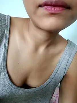 Sanaya_7 nude live chat in sexy room
