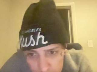 skrillaG23 nude in hot sex Live chat