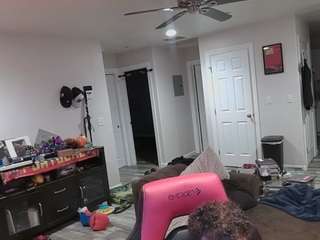 t0nyf10w nude in hot sex Live chat
