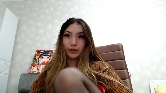 Tiny_baby nude live chat in sexy room