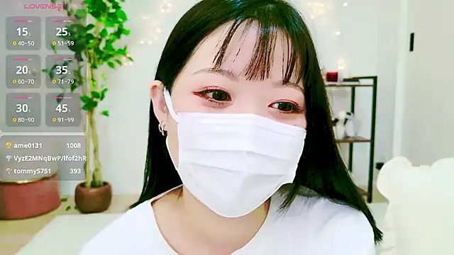 Yuna_8 nude live chat in sexy room