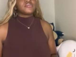 BettyLou17 nude in hot sex Live chat