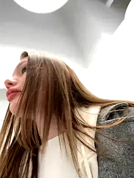 Justmila nude live chat in sexy room