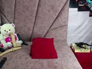 LATINSEXYEMMYLI nude in hot sex Live chat