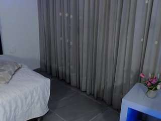 Emi nude in hot sex Live chat