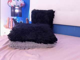 KENDAL, ? nude in hot sex Live chat