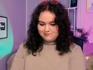 lina-milkys nude in hot sex Live chat