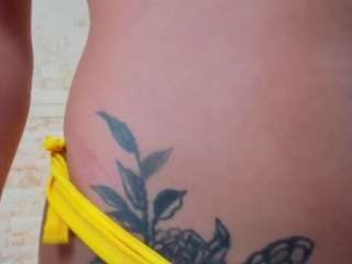 Mia-Gadner nude in hot sex Live chat