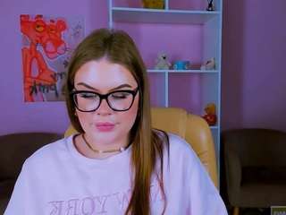 mila-gree nude in hot sex Live chat