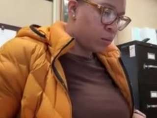 sexyhoneyredd90 nude in hot sex Live chat