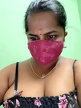 Sujakutty nude live chat in sexy room