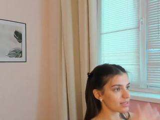 Suzy-James nude in hot sex Live chat