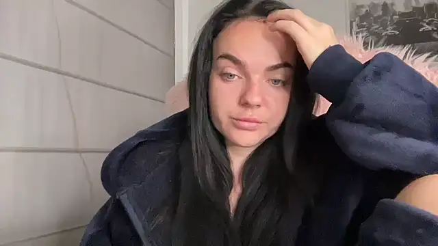 Yorkshiregal nude live chat in sexy room