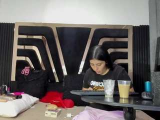 AlanaANDChaira nude in hot sex Live chat
