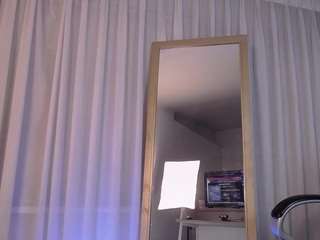 helsymoonn nude in hot sex Live chat