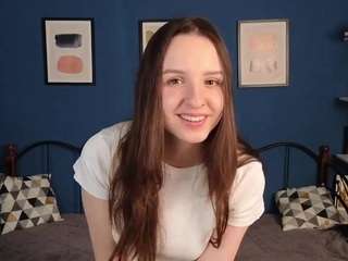 Lisa-Ellis nude in hot sex Live chat