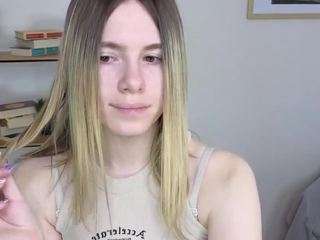 Michelle-Greenn nude in hot sex Live chat