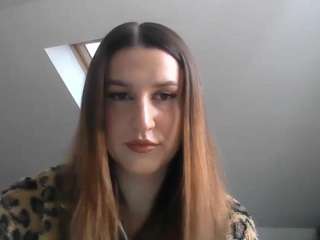 SiennaDESIRE nude in hot sex Live chat
