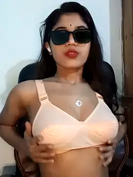 Angel_Riye nude live chat in sexy room