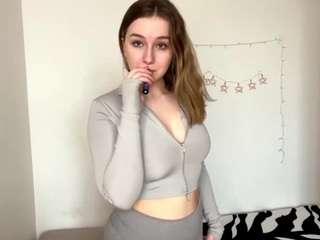 Kittylove19 nude in hot sex Live chat