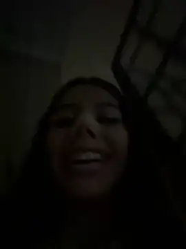 Laura-Khalifa nude live chat in sexy room