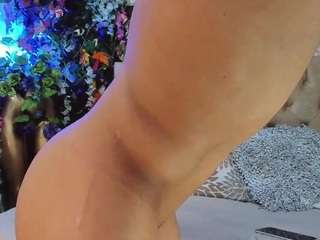 maxim-giovy nude in hot sex Live chat